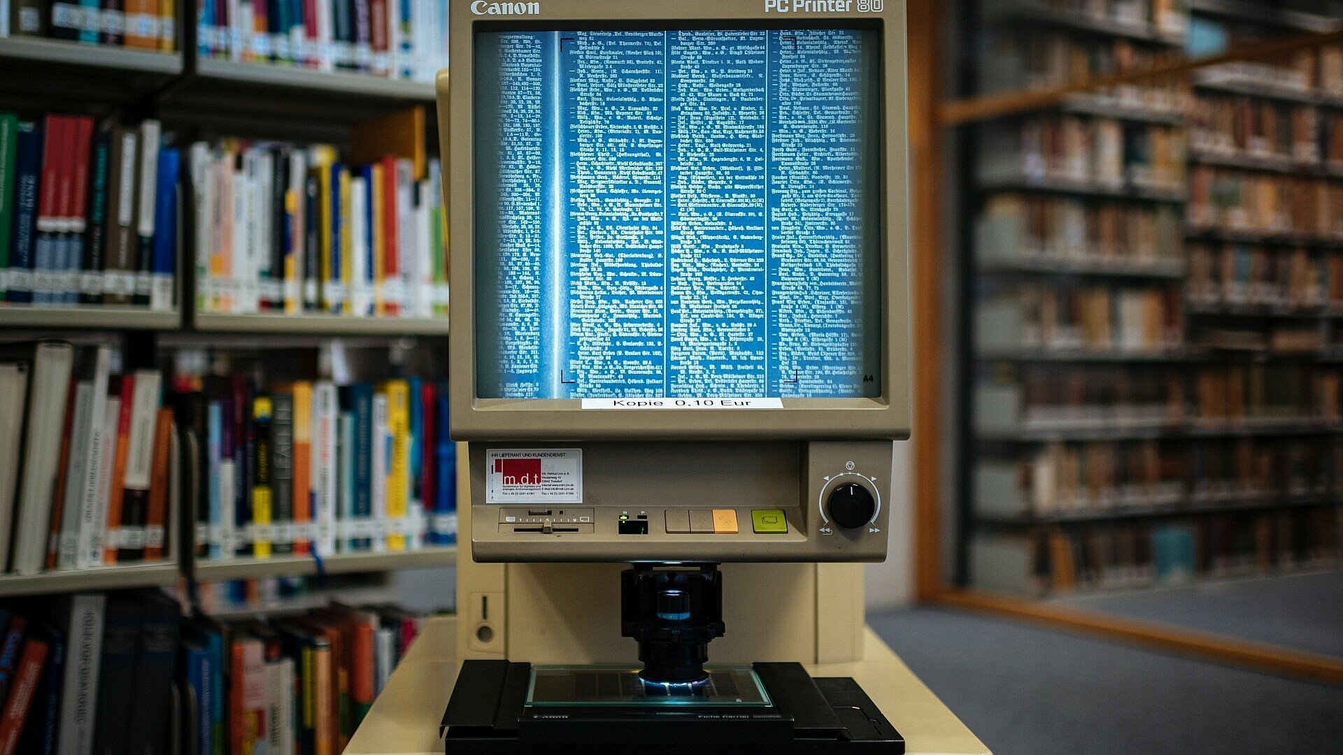 Dumont erfasst analoge Daten von Mikrofiches für digitale Listen